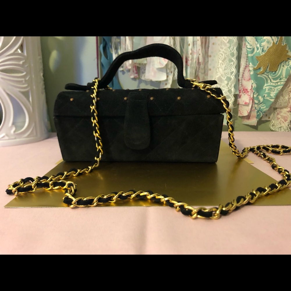 Vintage mid-century box purse with removable strap